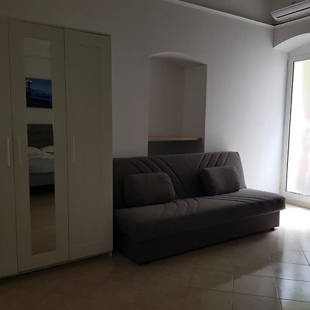 Di Fronzo Guest House A Triggiano Buitenkant foto