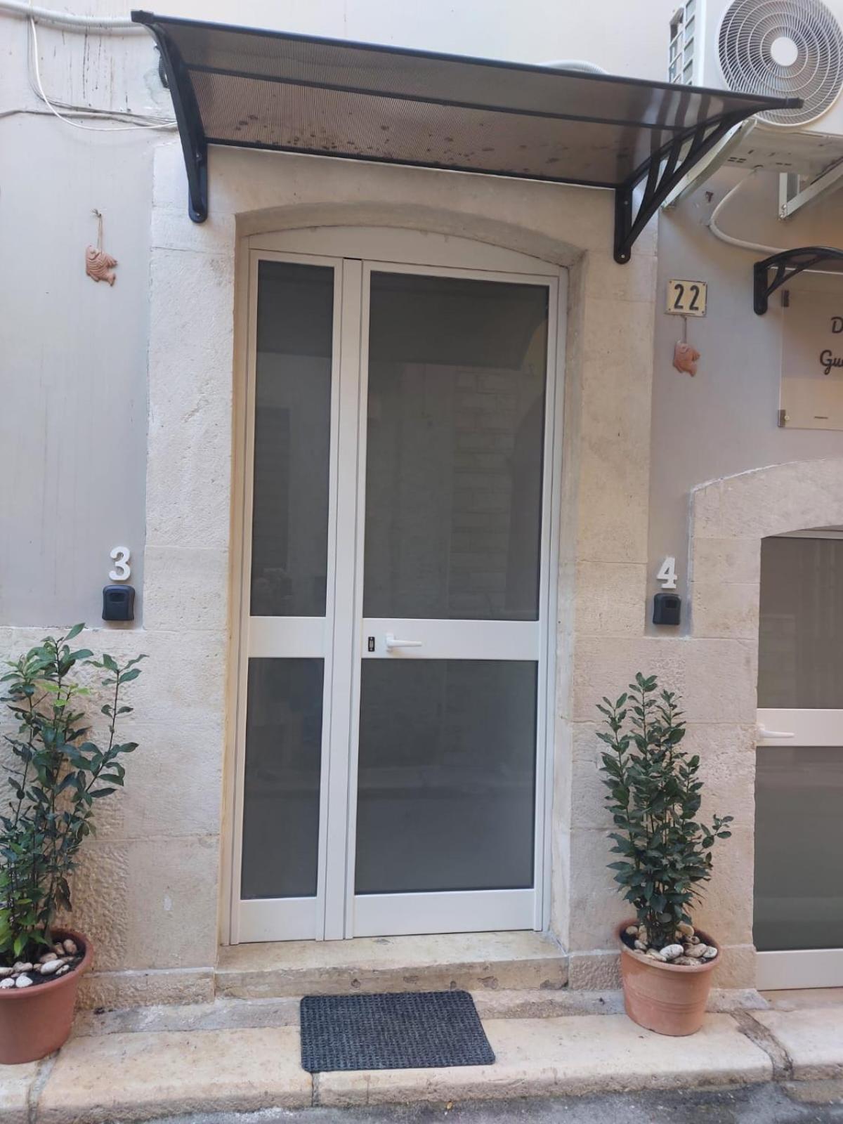 Di Fronzo Guest House A Triggiano Buitenkant foto