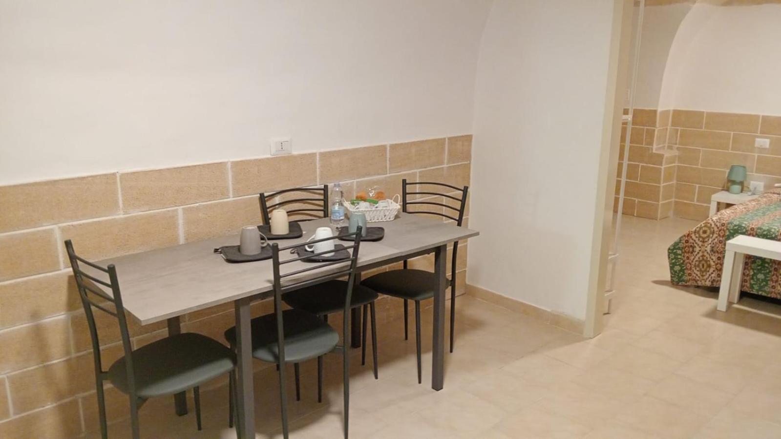 Di Fronzo Guest House A Triggiano Buitenkant foto
